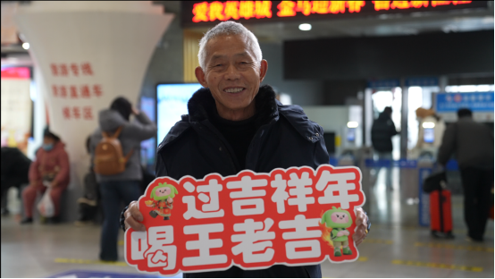 b3c149edaf76be9dc4ebe69889b93f19